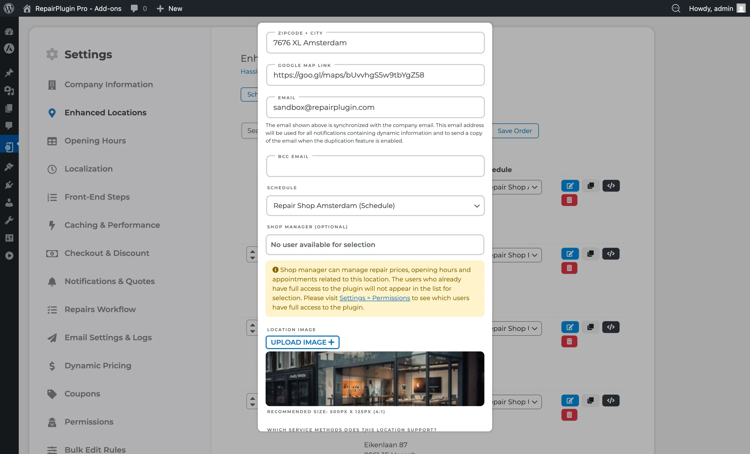 Das Panel zur Filialmanager-Zuweisung mit zugewiesenen WordPress-Benutzern für einen Standort